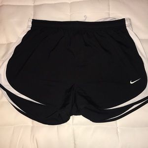 Women's Nike Tempo Running Shorts